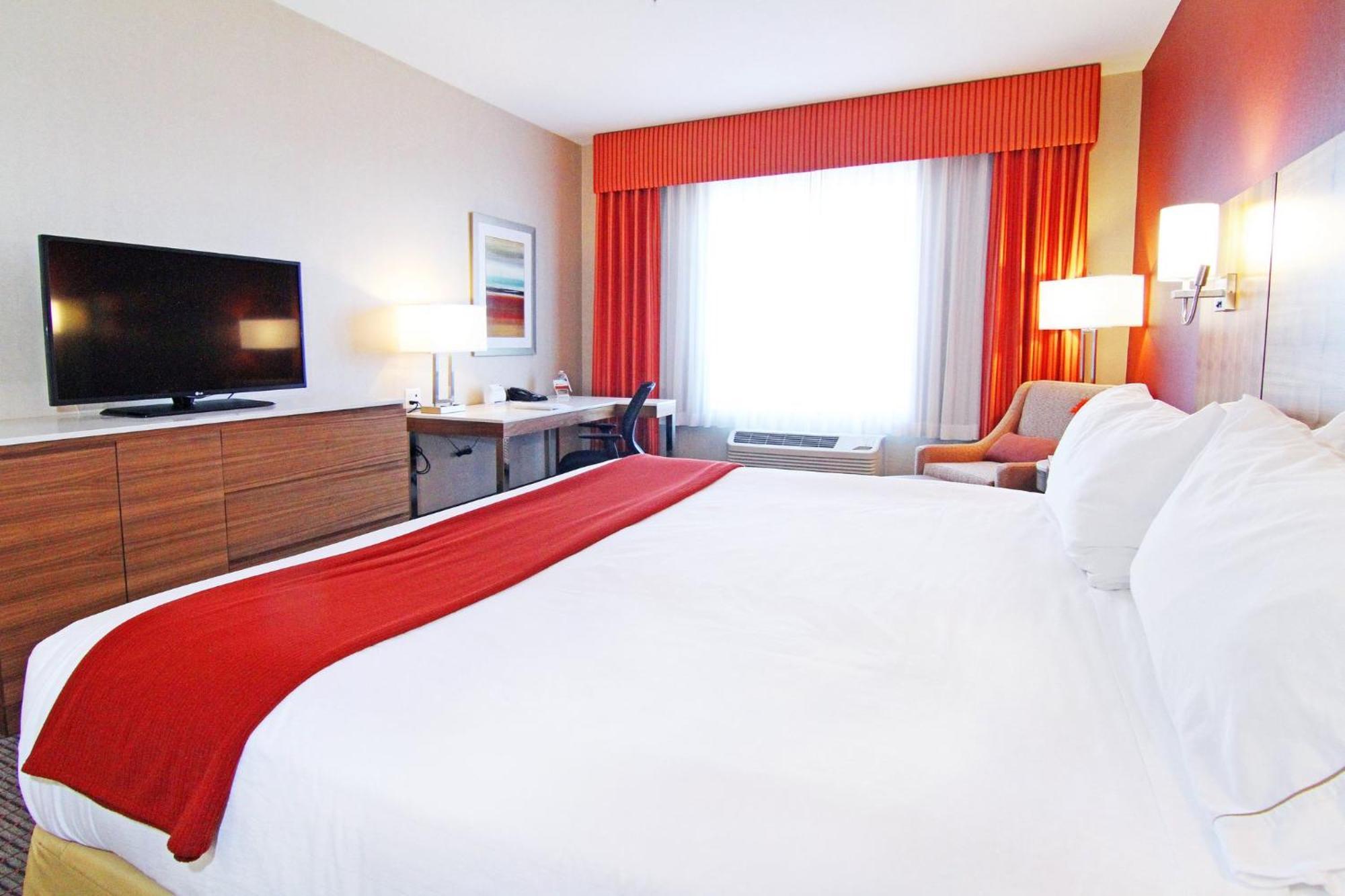 Holiday Inn Express And Suites Calgary University By Ihg Ngoại thất bức ảnh